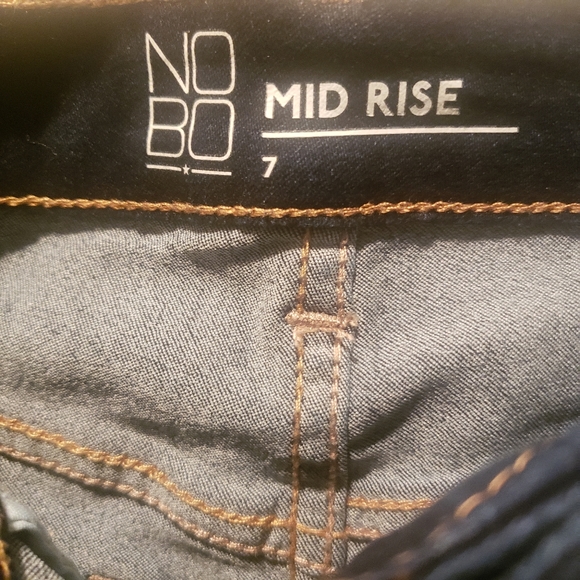 3/$10 No Boundaries junior denim mini skirt - Picture 4 of 4